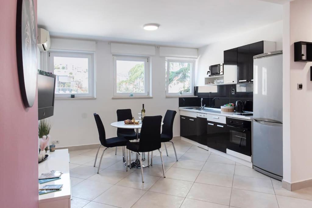 Lapad Cove Apartment Dubrovnik Exterior photo
